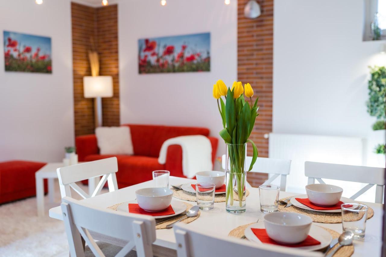 Sara-Lux Apartman Nyarliget Exteriör bild