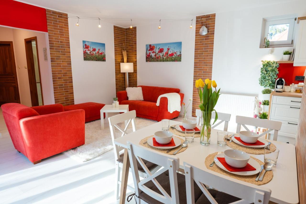 Sara-Lux Apartman Nyarliget Exteriör bild